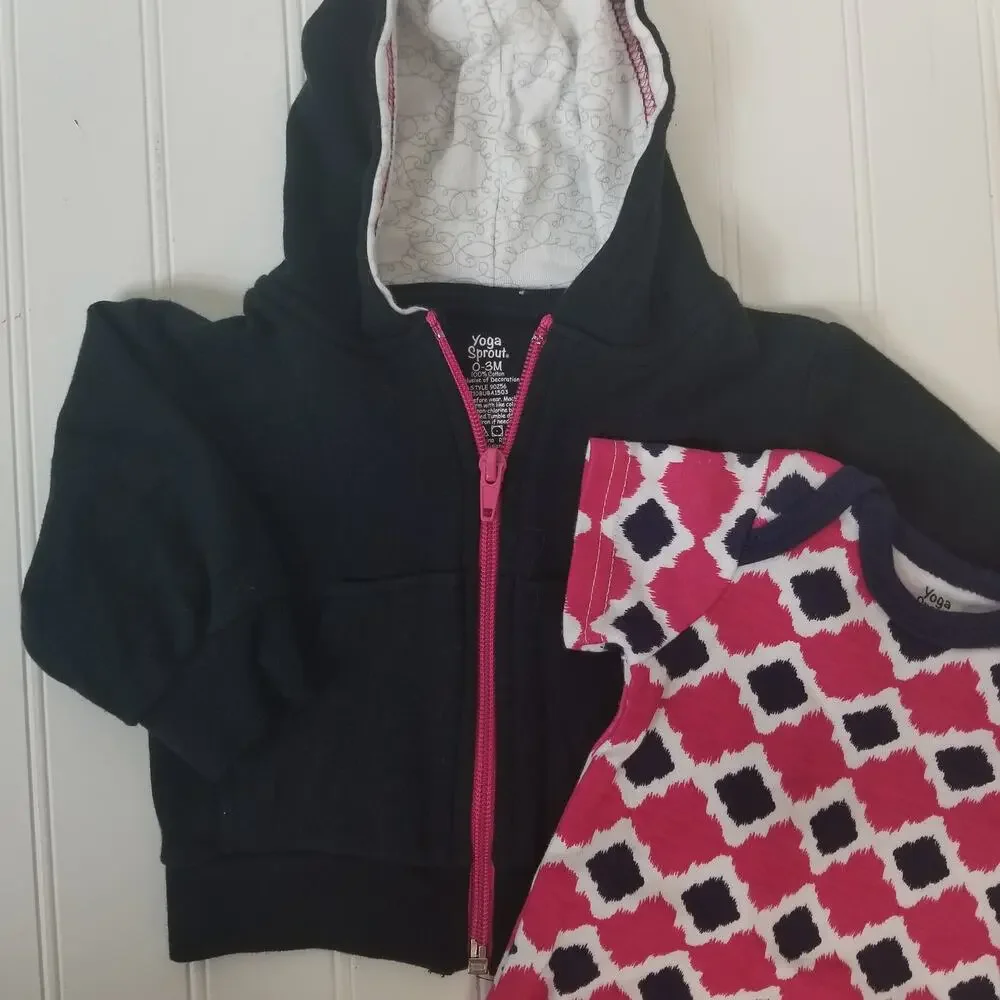 Yoga Sprout Gap 0-3M Zip‎ Up Onesie Bundle